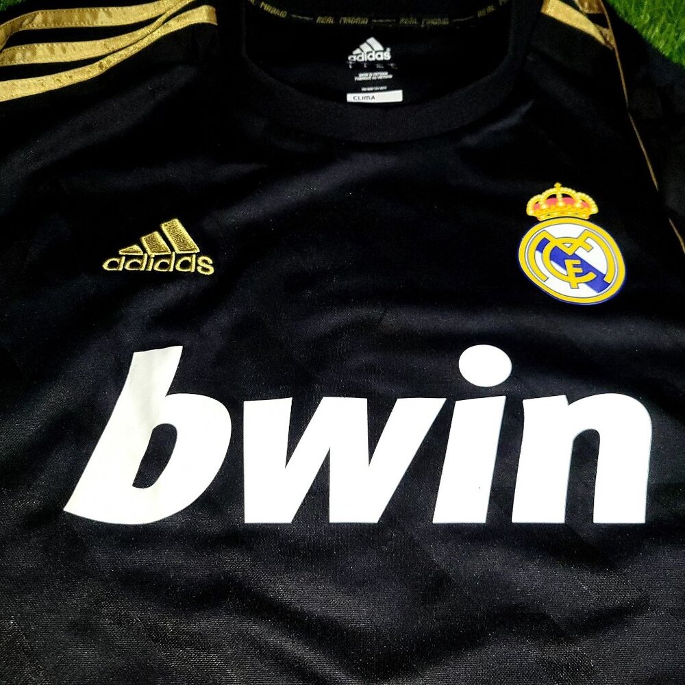 Cristiano Ronaldo Real Madrid 2011 2012 Away Soccer Jersey Shirt L SKU# V13642 - Picture 3 of 7